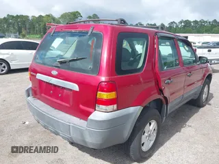 2005 Ford Escape XLS Value с VIN 1FMYU02Z85KB05556, выставлен на аукционе IAAI как лот 42744846 с пробегом 364 675 миль миль и . История ставок и продаж доступна на DreamBid. Изображение 4.