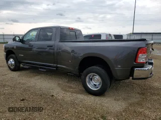 2020 Ram 3500 Tradesman with VIN 3C63RRGL6LG278285, listed as a Copart auction lot 63859014 with 115,982 mi miles and Salvage Title. Bid and sale history available at carsss.com. Image 2.