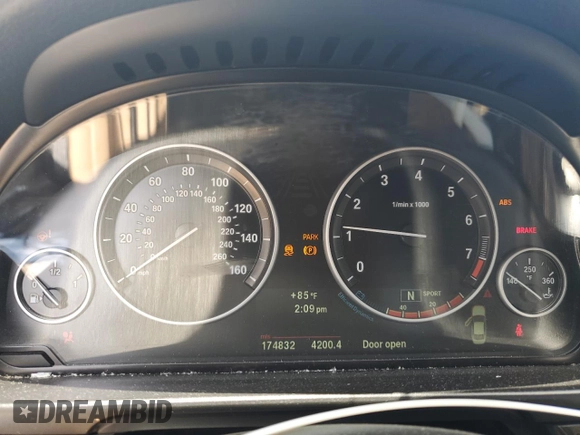 2013 BMW 5 Series 535i with VIN WBAFR7C50DC828552, listed as a Copart auction lot 60445315 with 174,832 mi miles and Salvage title. Bid and sale history available at DreamBid. Image 9.