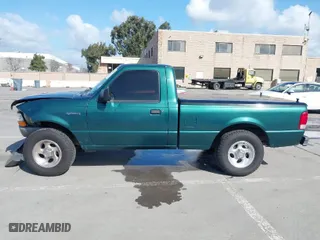 2000 Ford Ranger XL with VIN 1FTYR10C9YPB64651, listed as a IAAI auction lot 41589635 with 134,323 mi miles. Bid and sale history available at carsss.com. Image 14.