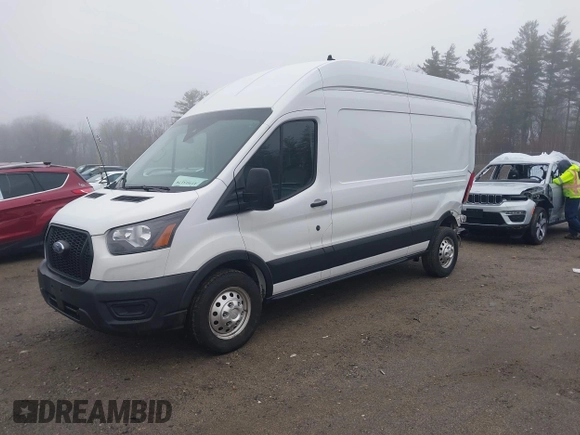 2022 Ford Transit Cargo with VIN 1FTBR2X83NKA80895, listed as a IAAI auction lot 41905179 with 45,241 mi miles and . Bid and sale history available at DreamBid. Image 18.