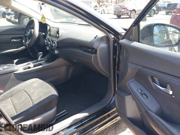 2020 Nissan Sentra S with VIN 3N1AB8BVXLY228512, listed as a IAAI auction lot 42095616 with 95,963 mi miles and . Bid and sale history available at DreamBid. Image 5.