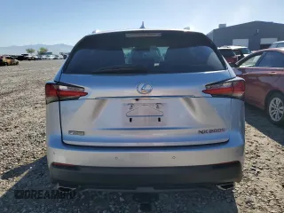 2015 Lexus NX 200t z VIN JTJBARBZ8F2029567, wystawiony jako Copart lot #54984325 z przebiegiem 86 328 mil mil oraz Szkoda całkowita • Salvage title. Historia ofert i sprzedaży dostępna na DreamBid. Obrazek 6.