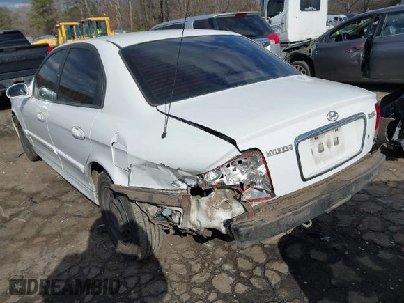 2003 Hyundai Sonata with VIN KMHWF25S13A830754, listed as a IAAI auction lot 41409518 with 207,849 mi miles. Bid and sale history available at carsss.com. Image 3.