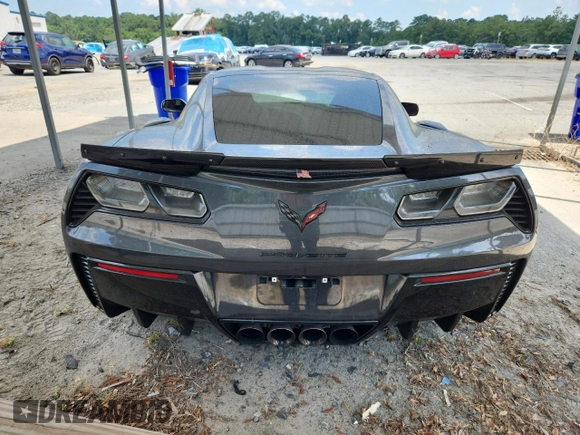 2018 Chevrolet Corvette Z06 1LZ with VIN 1G1YP2D66J5601225, listed as a Copart auction lot 63471035 with 37,067 mi miles and Clean title. Bid and sale history available at DreamBid. Image 6.