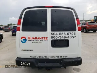 2023 Chevrolet Express Passenger LS z VIN 1GAZGNFP6P1205159, wystawiony jako Copart lot #54216095 z przebiegiem 33 752 mil mil oraz Szkoda całkowita • Salvage title. Historia ofert i sprzedaży dostępna na DreamBid. Obrazek 6.