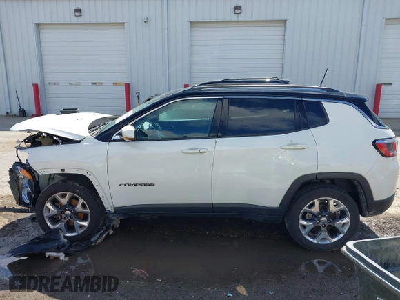 2019 Jeep Compass Limited with VIN 3C4NJDCB0KT827087, listed as a IAAI auction lot 41856565 with 69,081 mi miles and . Bid and sale history available at DreamBid. Image 14.