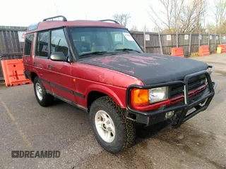1997 Land Rover Discovery SD with VIN SALJY1249VA546129, listed as a IAAI auction lot 41749280 with 196,690 mi miles. Bid and sale history available at carsss.com. Image 1.