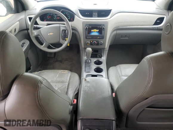 2014 Chevrolet Traverse LS z VIN 1GNKRFED5EJ340184, wystawiony jako Copart lot #54798975 z przebiegiem 197 728 mil mil oraz Czysty tytuł • Clean title. Historia ofert i sprzedaży dostępna na DreamBid. Obrazek 8.