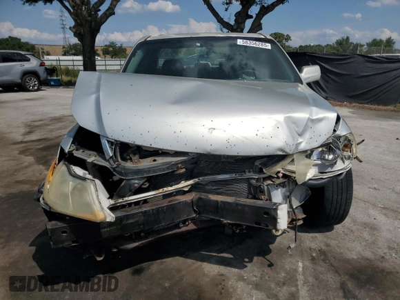 2000 Toyota Avalon XL with VIN 4T1BF28B4YU059562, listed as a Copart auction lot 58356285 with Not provided miles and Salvage title. Bid and sale history available at DreamBid. Image 5.