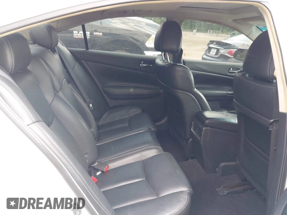 2013 Nissan Maxima SV с VIN 1N4AA5AP4DC813443, выставлен на аукционе IAAI как лот 42427858 с пробегом 202 019 миль миль и . История ставок и продаж доступна на DreamBid. Изображение 8.