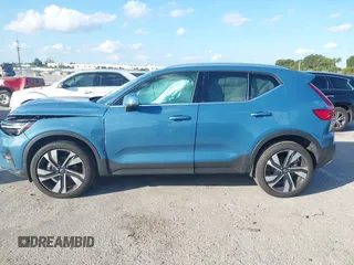 2024 Volvo XC40 Plus Bright Theme with VIN YV4L12UE3R2342939, listed as a IAAI auction lot 41527678 with 2,234 mi miles. Bid and sale history available at carsss.com. Image 14.
