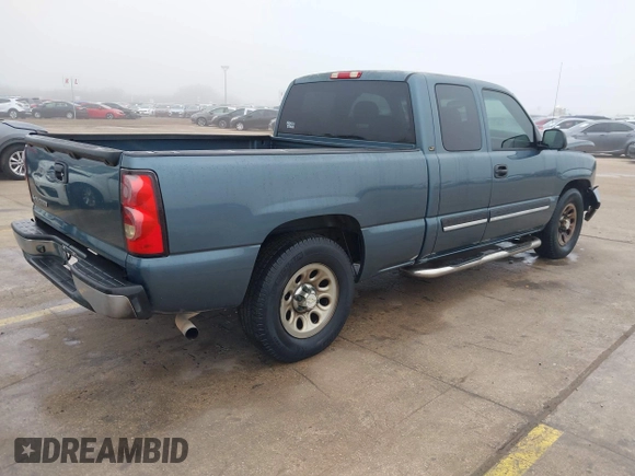 2006 Chevrolet Silverado 1500 Work Truck with VIN 1GCEC19X76Z128257, listed as a IAAI auction lot 41437288 with 201,791 mi miles. Bid and sale history available at carsss.com. Image 4.