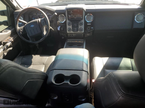 2014 Ford F-250 XL z VIN 1FT7W2B69EEB61564, wystawiony jako Copart lot #52742675 z przebiegiem 177 379 mil mil oraz Nie do naprawy • Non repairable. Historia ofert i sprzedaży dostępna na DreamBid. Obrazek 8.