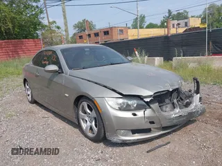 2008 BMW 3 Series 328i with VIN WBAWL13568PX19865, listed as a IAAI auction lot 42412384 with 111,518 mi miles and . Bid and sale history available at DreamBid. Image 1.