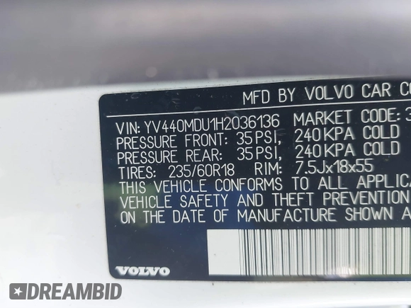 2017 Volvo XC60 Inscription with VIN YV440MDU1H2036136, listed as a IAAI auction lot 41481058 with 1 mi miles. Bid and sale history available at carsss.com. Image 9.