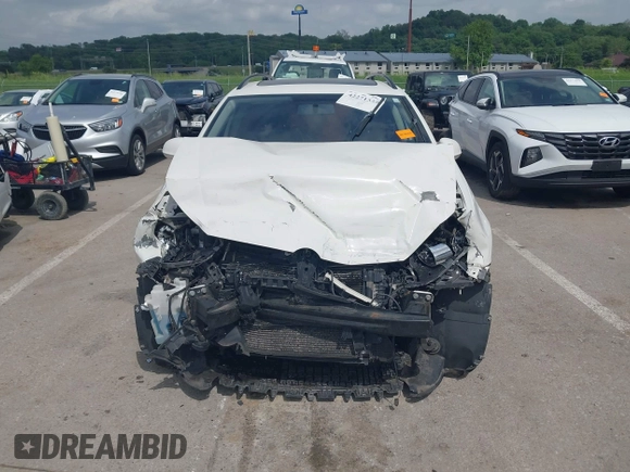 2013 Volkswagen Jetta TDI with VIN 3VWPL7AJ0DM664563, listed as a IAAI auction lot 42271539 with 122,035 mi miles and . Bid and sale history available at DreamBid. Image 13.