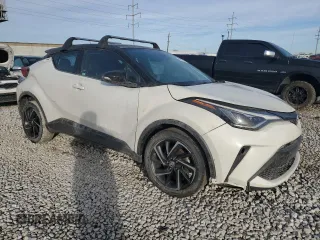 2022 Toyota C-HR XLE z VIN NMTKHMBX4NR145810, wystawiony jako Copart lot #43066335 z przebiegiem 40 462 mil mil oraz Czysty tytuł • Clean title. Historia ofert i sprzedaży dostępna na DreamBid. Obrazek 4.