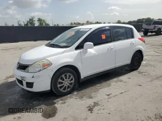 2011 Nissan Versa S with VIN 3N1BC1CP6BL448993, listed as a Copart auction lot 59761615 with 220,126 mi miles and Salvage title. Bid and sale history available at DreamBid. Image 1.