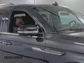2022 Lincoln Navigator Reserve with VIN 5LMJJ2LT1NEL15170, listed as a IAAI auction lot 42832728 with 45,470 mi miles and . Bid and sale history available at DreamBid. Image 3.