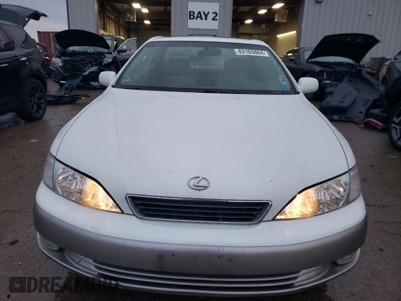 1999 Lexus ES 300 Luxury Sport Sdn with VIN JT8BF28G7X5053598, listed as a Copart auction lot 83103664 with 97,367 mi miles and Salvage Title. Bid and sale history available at carsss.com. Image 5.
