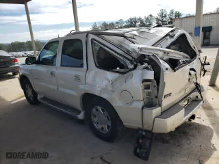 2005 Cadillac Escalade with VIN 1GYEC63N85R267956, listed as a Copart auction lot 46245185 with 85,946 mi miles and Salvage Title. Bid and sale history available at carsss.com. Image 2.