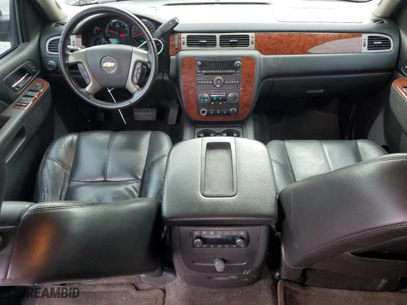 2013 Chevrolet Suburban LT with VIN 1GNSCJE05DR164397, listed as a Copart auction lot 44643365 with 208,530 mi miles and Salvage Title. Bid and sale history available at carsss.com. Image 8.