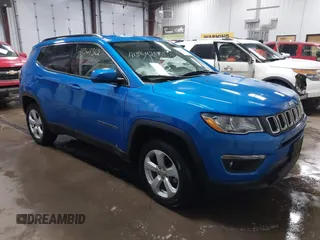 2020 Jeep Compass Latitude with VIN 3C4NJDBB1LT164874, listed as a IAAI auction lot 41364362 with 55,286 mi miles and . Bid and sale history available at DreamBid. Image 1.
