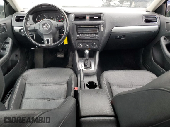 2013 Volkswagen Jetta SE with VIN 3VWDX7AJ8DM303461, listed as a Copart auction lot 47597995 with 164,378 mi miles and Salvage title. Bid and sale history available at DreamBid. Image 8.
