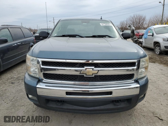 2011 Chevrolet Silverado 1500 LT with VIN 3GCPCSE03BG327145, listed as a Copart auction lot 44756035 with 226,378 mi miles and Salvage Title. Bid and sale history available at DreamBid. Image 5.