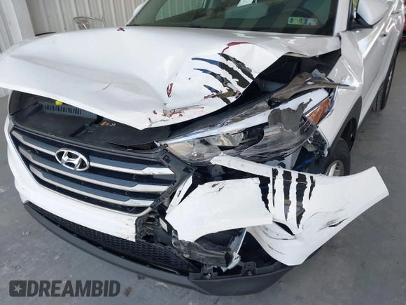 2018 Hyundai Tucson SE z VIN KM8J2CA44JU657178, wystawiony jako IAAI lot #42157871 z przebiegiem 130 715 mil mil oraz . Historia ofert i sprzedaży dostępna na DreamBid. Obrazek 6.