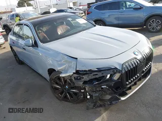 2023 BMW 7 Series 760i xDrive с VIN WBA33EJ05PCN09605, выставлен на аукционе IAAI как лот 40788911 с пробегом 22 796 миль миль и . История ставок и продаж доступна на DreamBid. Изображение 1.