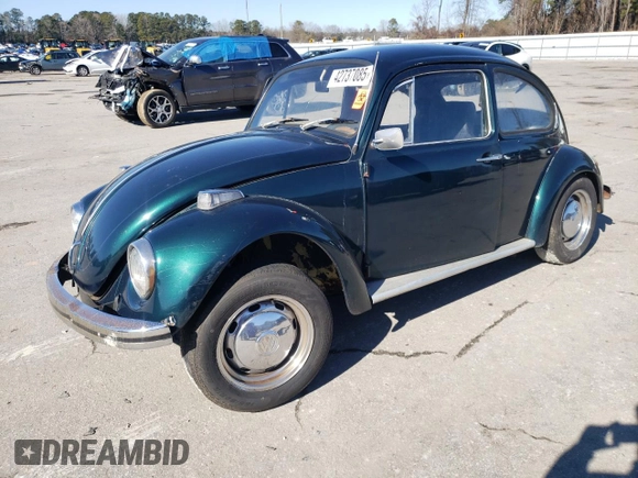 1971 Volkswagen Beetle with VIN 1112070809, listed as a Copart auction lot 42737085 with 13,894 mi miles and Salvage Title. Bid and sale history available at DreamBid. Image 1.