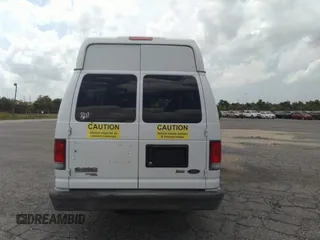 2013 Ford Econoline Cargo Super Duty Commercial с VIN 1FTDS3EL3DDB18106, выставлен на аукционе IAAI как лот 42483453 с пробегом 67 626 миль миль и . История ставок и продаж доступна на DreamBid. Изображение 16.