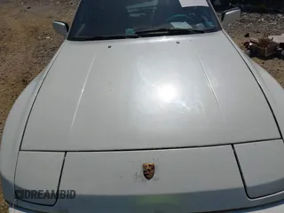 1985 Porsche 944 z VIN WP0AA0949FN455352, wystawiony jako IAAI lot #41841029 z przebiegiem 312 350 mil mil oraz . Historia ofert i sprzedaży dostępna na DreamBid. Obrazek 10.