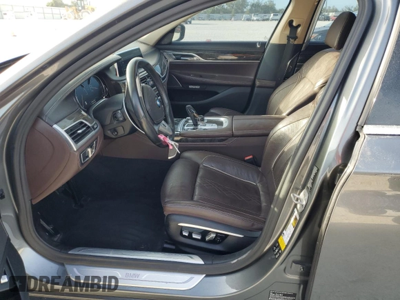 2017 BMW 7 Series 740i xDrive with VIN WBA7E4C31HGV23346, listed as a Copart auction lot 49840905 with 155,047 mi miles and Salvage Title. Bid and sale history available at carsss.com. Image 7.