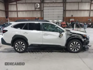 2024 Subaru Outback Limited z VIN 4S4BTANCXR3114197, wystawiony jako IAAI lot #42534531 z przebiegiem 26 450 mil mil oraz . Historia ofert i sprzedaży dostępna na DreamBid. Obrazek 14.