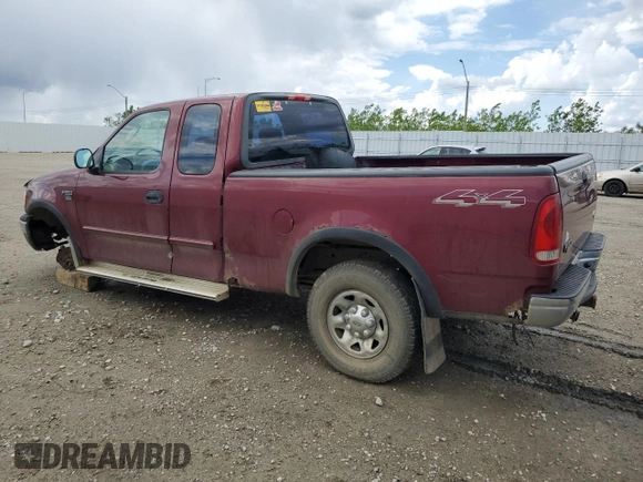 2003 Ford F-150 XL z VIN 2FTPX18LX3CA36886, wystawiony jako Copart lot #58194385 z przebiegiem 302 328 mil mil oraz Czysty tytuł • Clean title. Historia ofert i sprzedaży dostępna na DreamBid. Obrazek 2.
