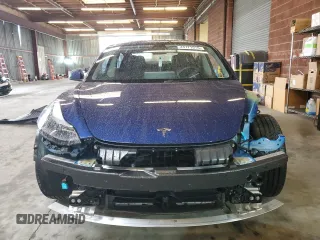 2023 Tesla Model 3 z VIN 5YJ3E1EA9PF548452, wystawiony jako Copart lot #44771515 z przebiegiem 19 903 mil mil oraz Szkoda całkowita • Salvage title. Historia ofert i sprzedaży dostępna na DreamBid. Obrazek 5.