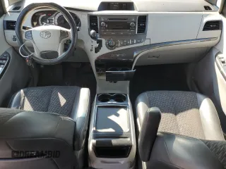 2011 Toyota Sienna SE with VIN 5TDXK3DCXBS048314, listed as a Copart auction lot 55989415 with 200,841 mi miles and Salvage title. Bid and sale history available at DreamBid. Image 8.