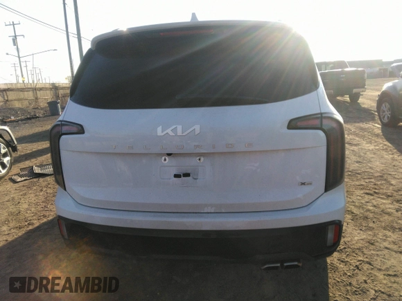 2024 Kia Telluride SX Prestige with VIN 5XYP5DGC8RG505640, listed as a IAAI auction lot 41781775 with 14,232 mi miles and . Bid and sale history available at DreamBid. Image 16.