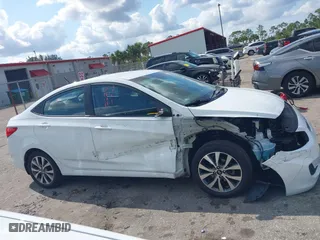 2017 Hyundai Accent SE with VIN KMHCT4AE7HU333088, listed as a IAAI auction lot 41489380 with 62,091 mi miles. Bid and sale history available at carsss.com. Image 13.