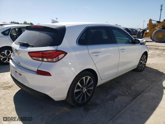 2018 Hyundai Elantra GT with VIN KMHH35LE5JU030261, listed as a Copart auction lot 45847583 with 87055 miles. Bid and sale history available at carsss.com. Image 3.