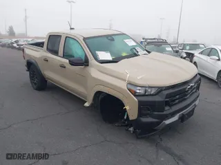 2024 Chevrolet Colorado 4WD Trail Boss with VIN 1GCPTEEK1R1210577, listed as a IAAI auction lot 41212420 with 3,193 mi miles. Bid and sale history available at carsss.com. Image 1.