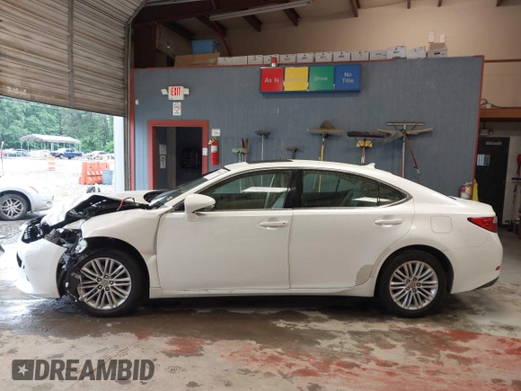 2013 Lexus ES 250 с VIN JTHBK1GG2D2062116, выставлен на аукционе IAAI как лот 42309387 с пробегом 135 327 миль миль и . История ставок и продаж доступна на DreamBid. Изображение 14.