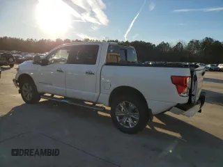 2018 Nissan Titan Pro-4X z VIN 1N6AA1E58JN520184, wystawiony jako Copart lot #88111315 z przebiegiem 93 326 mil mil oraz Szkoda całkowita • Salvage title. Historia ofert i sprzedaży dostępna na DreamBid. Obrazek 2.