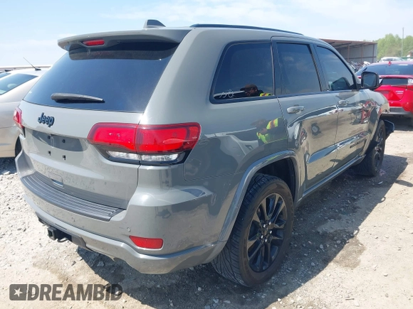 2020 Jeep Grand Cherokee Altitude with VIN 1C4RJEAG8LC391785, listed as a IAAI auction lot 42030302 with 55,622 mi miles and . Bid and sale history available at DreamBid. Image 4.