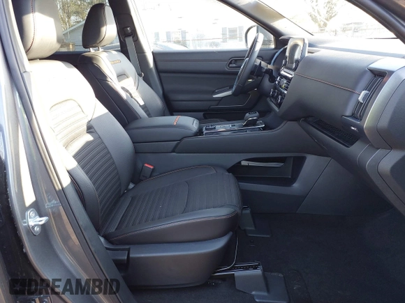 2024 Nissan Pathfinder Rock Creek with VIN 5N1DR3BD8RC291069, listed as a IAAI auction lot 41947839 with 2,047 mi miles and . Bid and sale history available at DreamBid. Image 5.