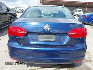 2014 Volkswagen Jetta S with VIN 3VW2K7AJ2EM405085, listed as a IAAI auction lot 42587833 with 138,731 mi miles and . Bid and sale history available at DreamBid. Image 15.