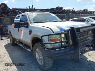 2008 Ford F-250 XL z VIN 1FTSW21R38ED83978, wystawiony jako IAAI lot #41897592 z przebiegiem 243 587 mil mil oraz . Historia ofert i sprzedaży dostępna na DreamBid. Obrazek 1.